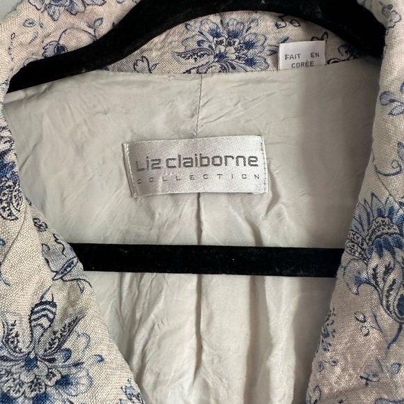 Liz Claiborne Linen Blue and White Floral Bomber Jacket - Picture 3 of 3